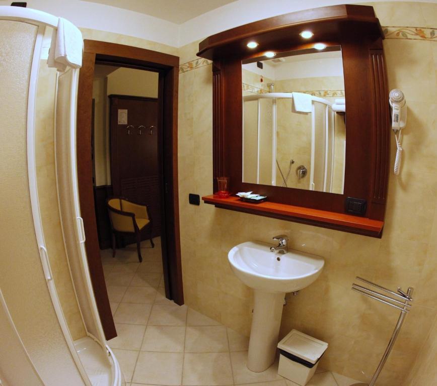 Bed and Breakfast Domus Augusta Рим Екстер'єр фото